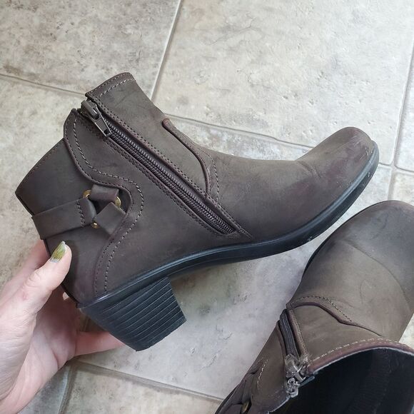 Brown Ankle Boots Size 7.5 - Picture 9 of 11
